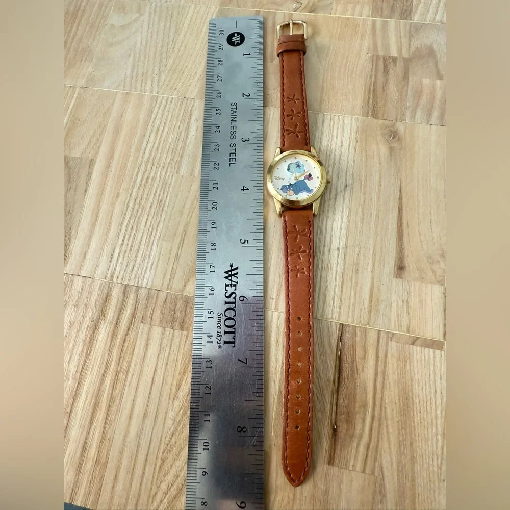 Vintage 90s SII Disney Winnie the Pooh Eeyore daydream watch NEW BATTERY